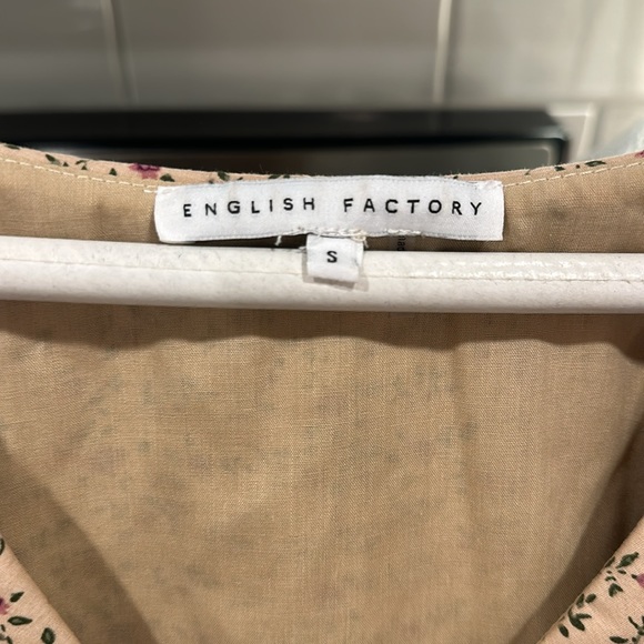 English Factory Dress - Picture 2 of 4